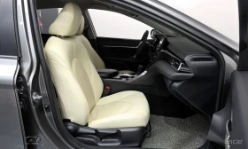Toyota Camry - 28834 € / 56394.40 лв. - 51994356 11