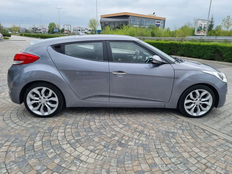 Hyundai Veloster  1.6i AUTOMATIC swiss edition , снимка 4 - Автомобили и джипове - 47771858