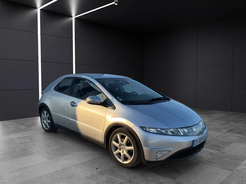 Honda Civic 2, 2 CTDI, снимка 3 - Автомобили и джипове - 48479100