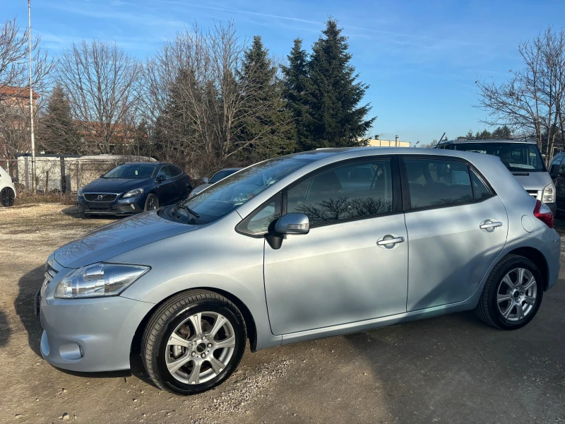 Toyota Auris 2011+ ФЕЙС+ 1.6+ 6ск+ С. ИСТОРИЯ+ Н. ГУМИ, снимка 7 - Автомобили и джипове - 48602249