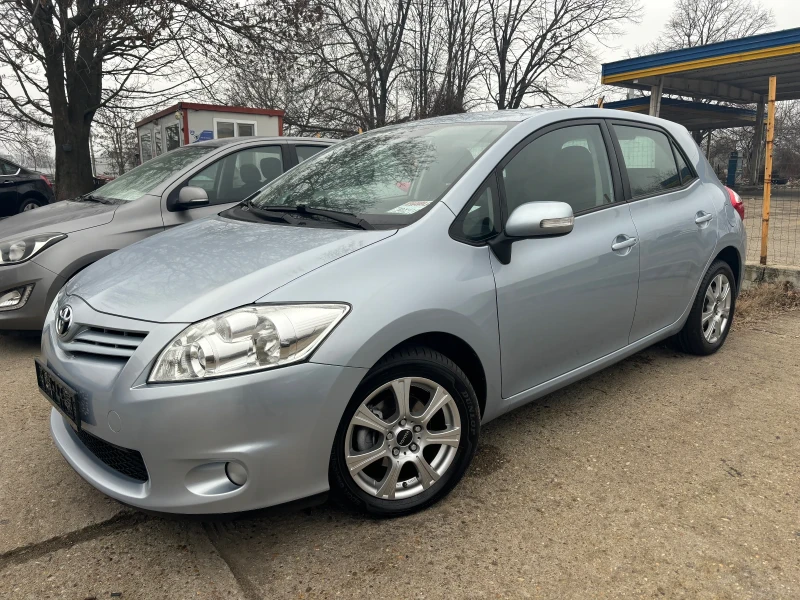 Toyota Auris 2011+ ФЕЙС+ 1.6+ 6ск+ С. ИСТОРИЯ+ Н. ГУМИ, снимка 1 - Автомобили и джипове - 48602249