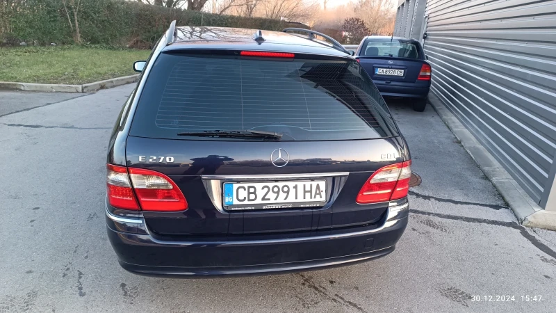 Mercedes-Benz E 270, снимка 5 - Автомобили и джипове - 49089021