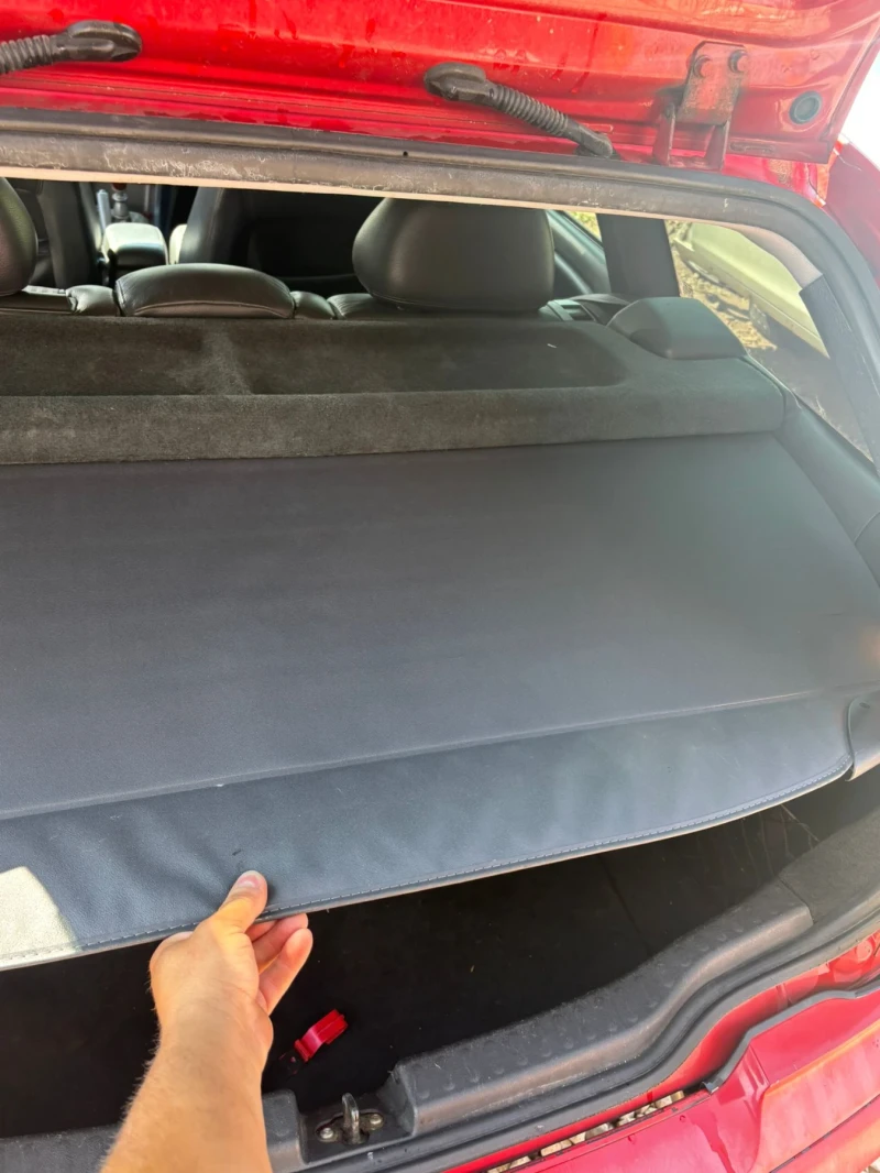 Volvo V40, снимка 10 - Автомобили и джипове - 50798109