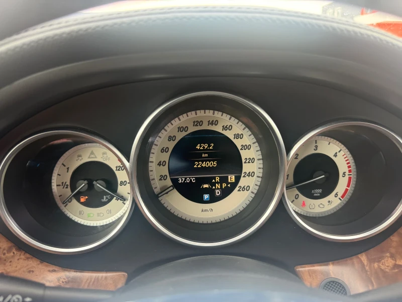 Mercedes-Benz CLS 350 //AMG-PACK//Нов внос от Белгия, снимка 11 - Автомобили и джипове - 52737901