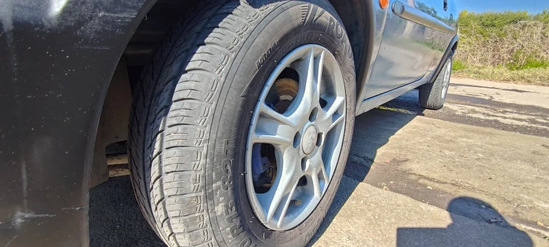 Opel Corsa B 1.4 90 16 v Газ , снимка 2 - Автомобили и джипове - 52117917