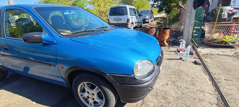 Opel Corsa B 1.4 90 16 v Газ , снимка 7 - Автомобили и джипове - 52117917