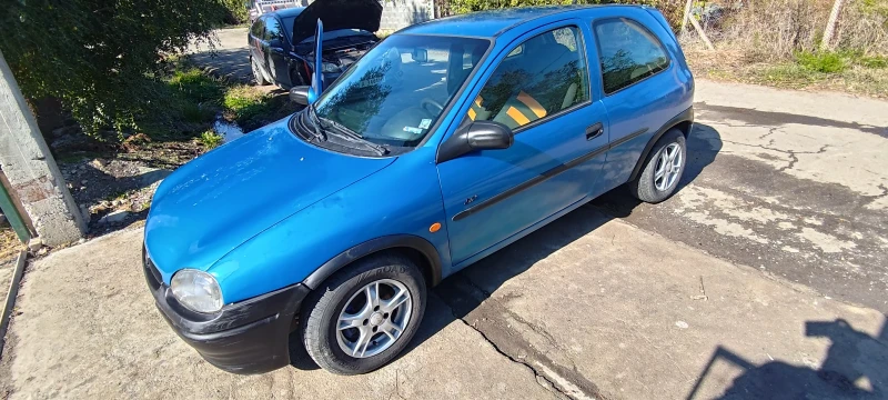 Opel Corsa B 1.4 90 16 v Газ , снимка 3 - Автомобили и джипове - 52117917
