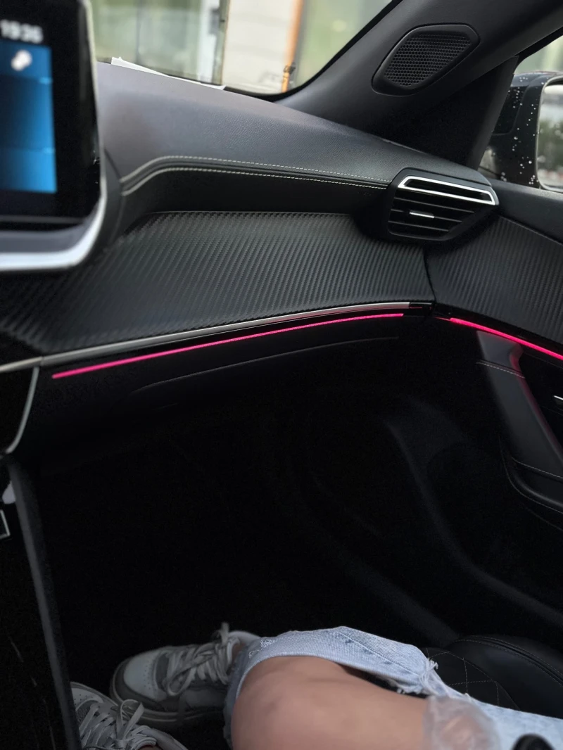 Peugeot 2008, снимка 9 - Автомобили и джипове - 52450180