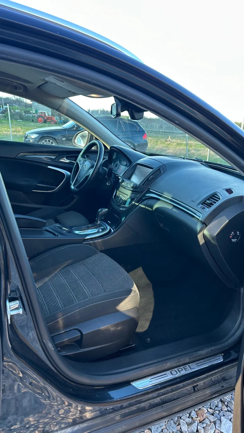 Opel Insignia 2.0DTCI * ЛИЗИНГ* , снимка 8 - Автомобили и джипове - 52939655