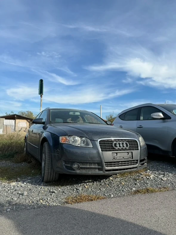 Audi A4, снимка 2 - Автомобили и джипове - 47751947