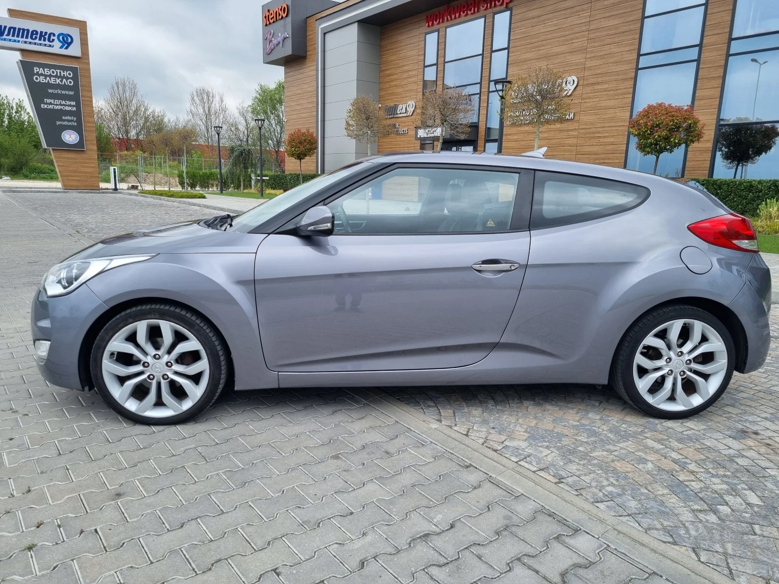 Hyundai Veloster  1.6i AUTOMATIC swiss edition  - изображение 2