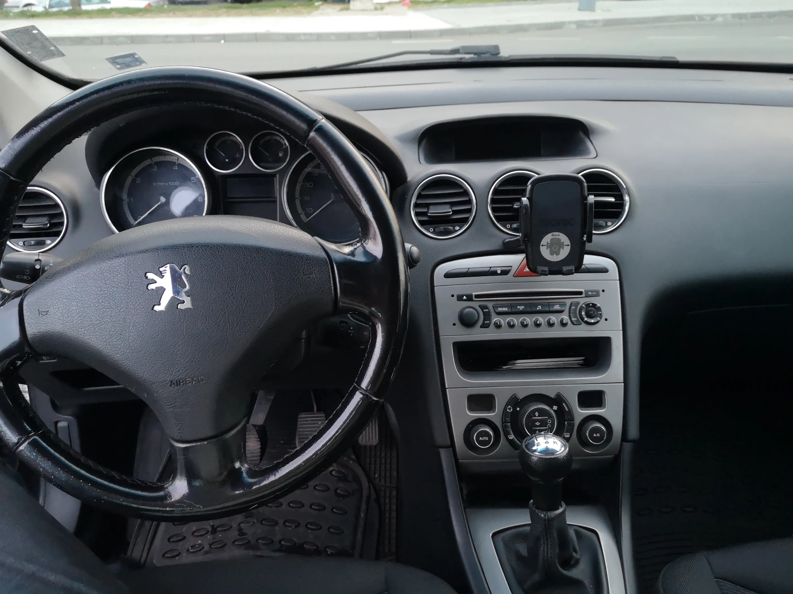 Peugeot 308 SW - изображение 4