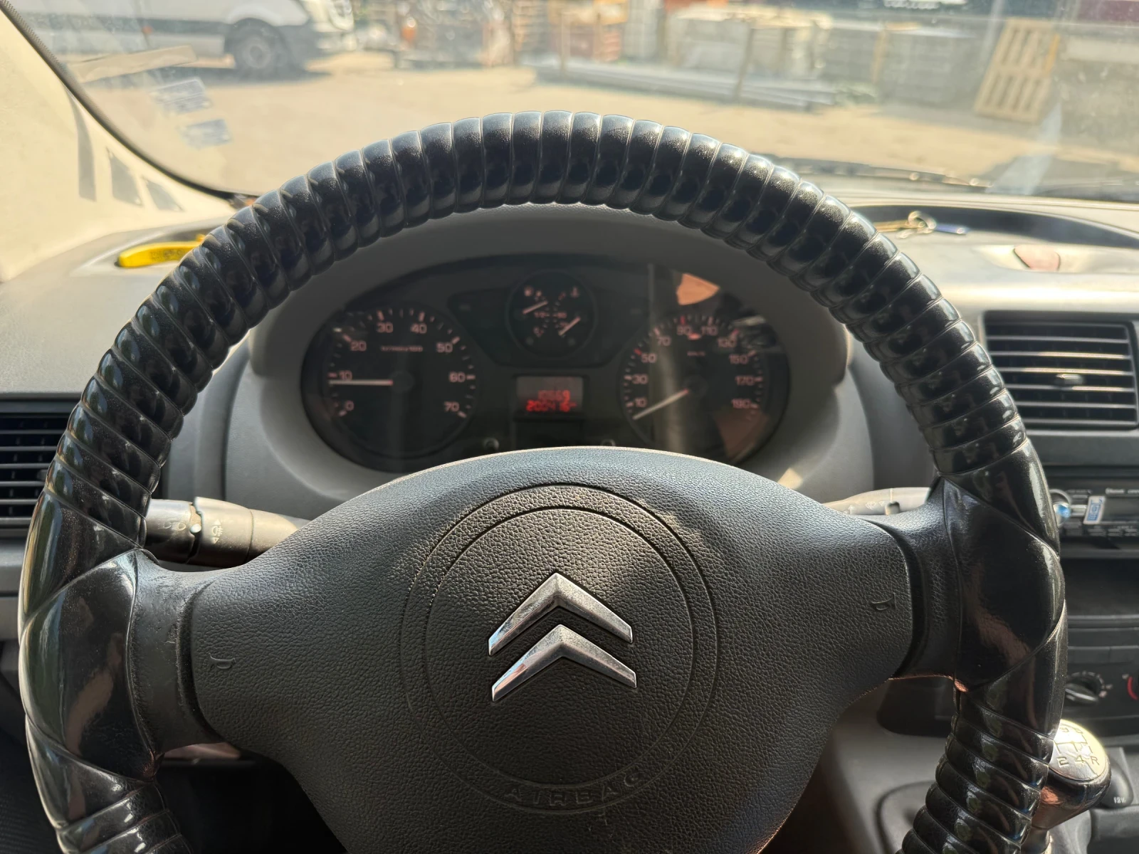Citroen Jumpy  - изображение 5