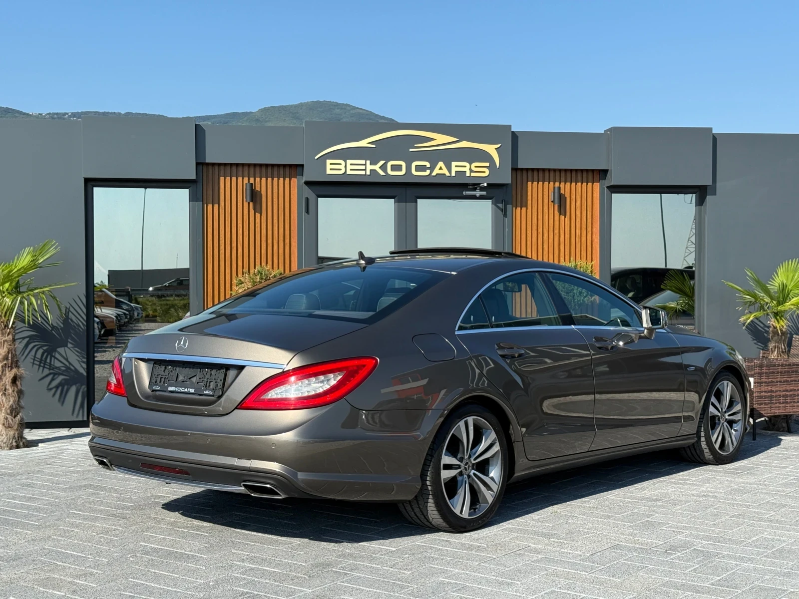 Mercedes-Benz CLS 350 //AMG-PACK//Нов внос от Белгия - изображение 5