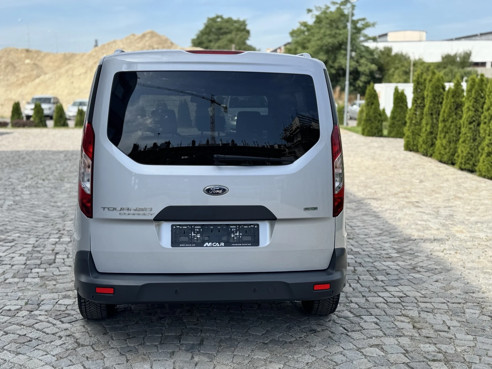 Ford Tourneo Connect EcoBoost Germany - изображение 5