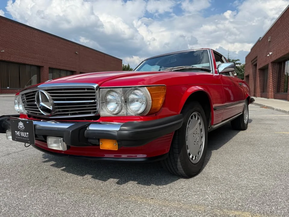 Mercedes-Benz SL 560* CARFAX* АВТОФИНАНСИРАНЕ БЕЗ ПЪРВОНАЧАЛНА ВНОС - изображение 8