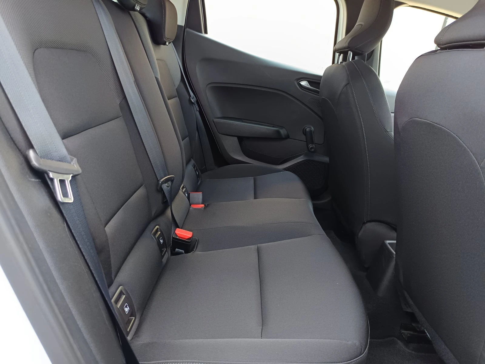 Renault Clio 1.0TCe/ 100../Life | Mobile.bg   15