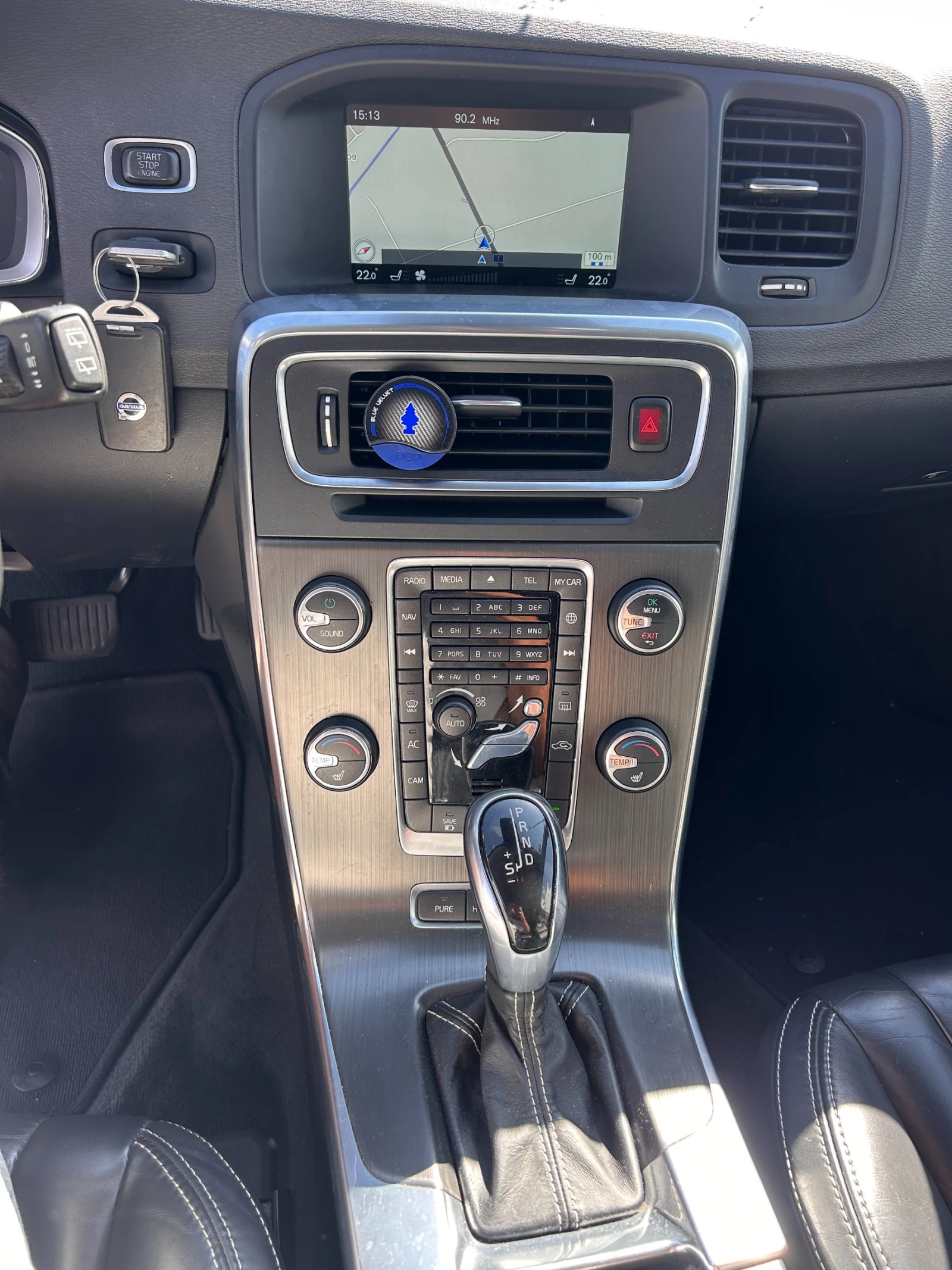 Volvo V60 2.4PLUG IN HUBRID AVTOMAT/KOJA/NAVI EURO 5 | Mobile.bg   15