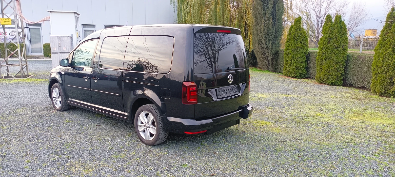 VW Caddy 2.0TDI DSG 7местен - изображение 4