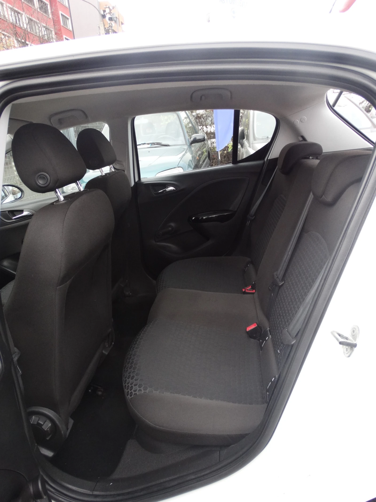 Opel Corsa 1.4 - 90 к.с. B/GPL - изображение 7