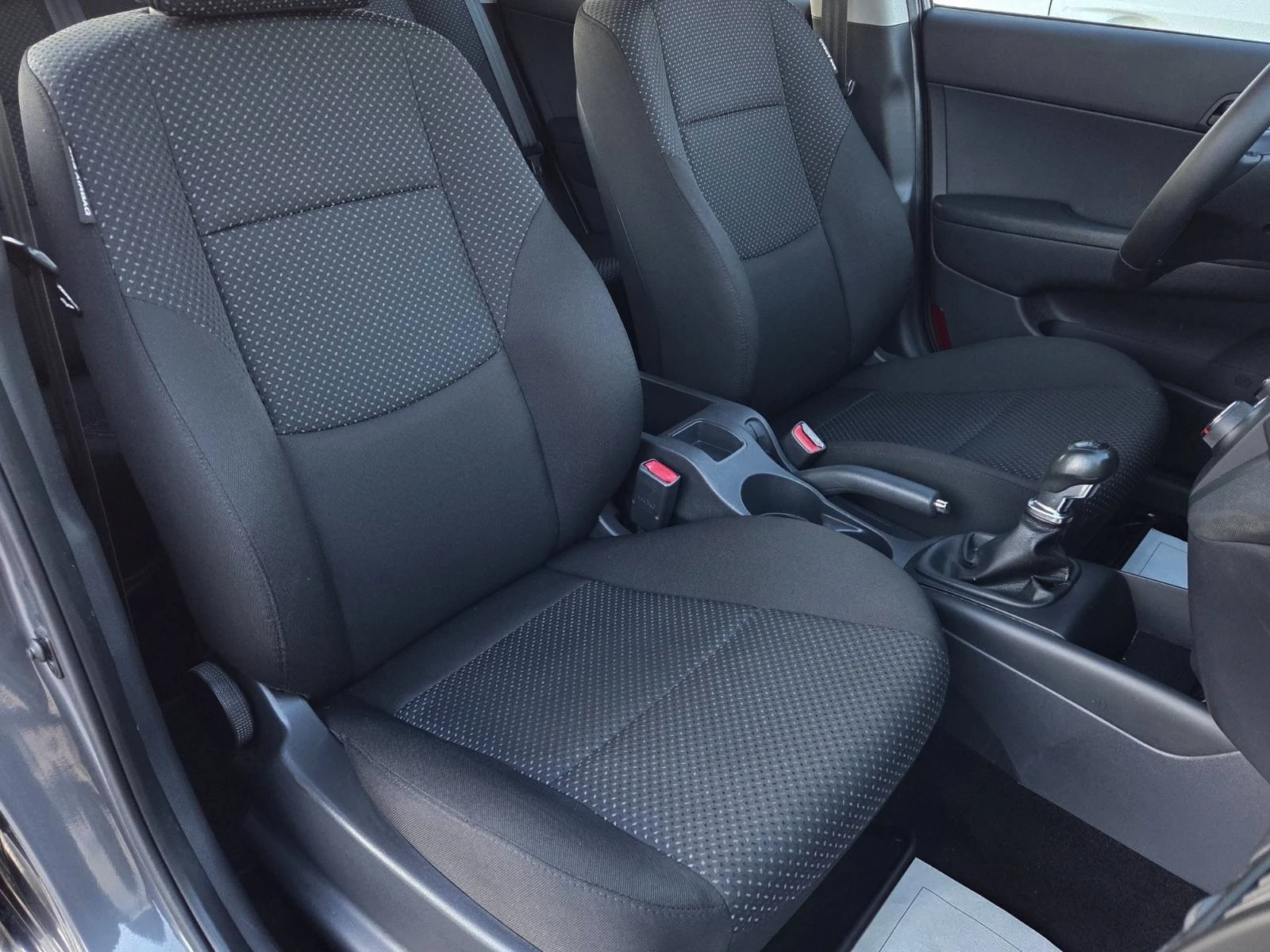 Hyundai I30 1.4БЕНЗИН/FACELIFT - изображение 7