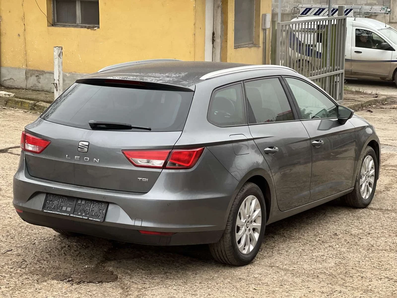 Seat Leon 1.6 TDI ST | Mobile.bg � ����������� 3