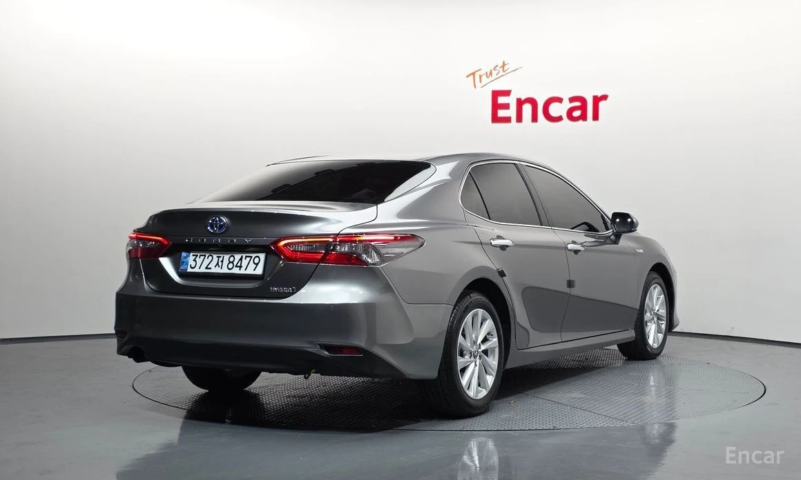 Toyota Camry  - изображение 2