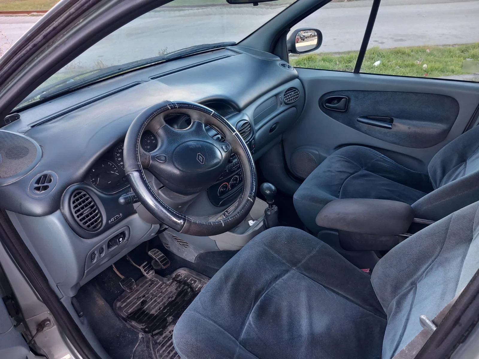 Renault Scenic 1.6 ��� | Mobile.bg � ����������� 10