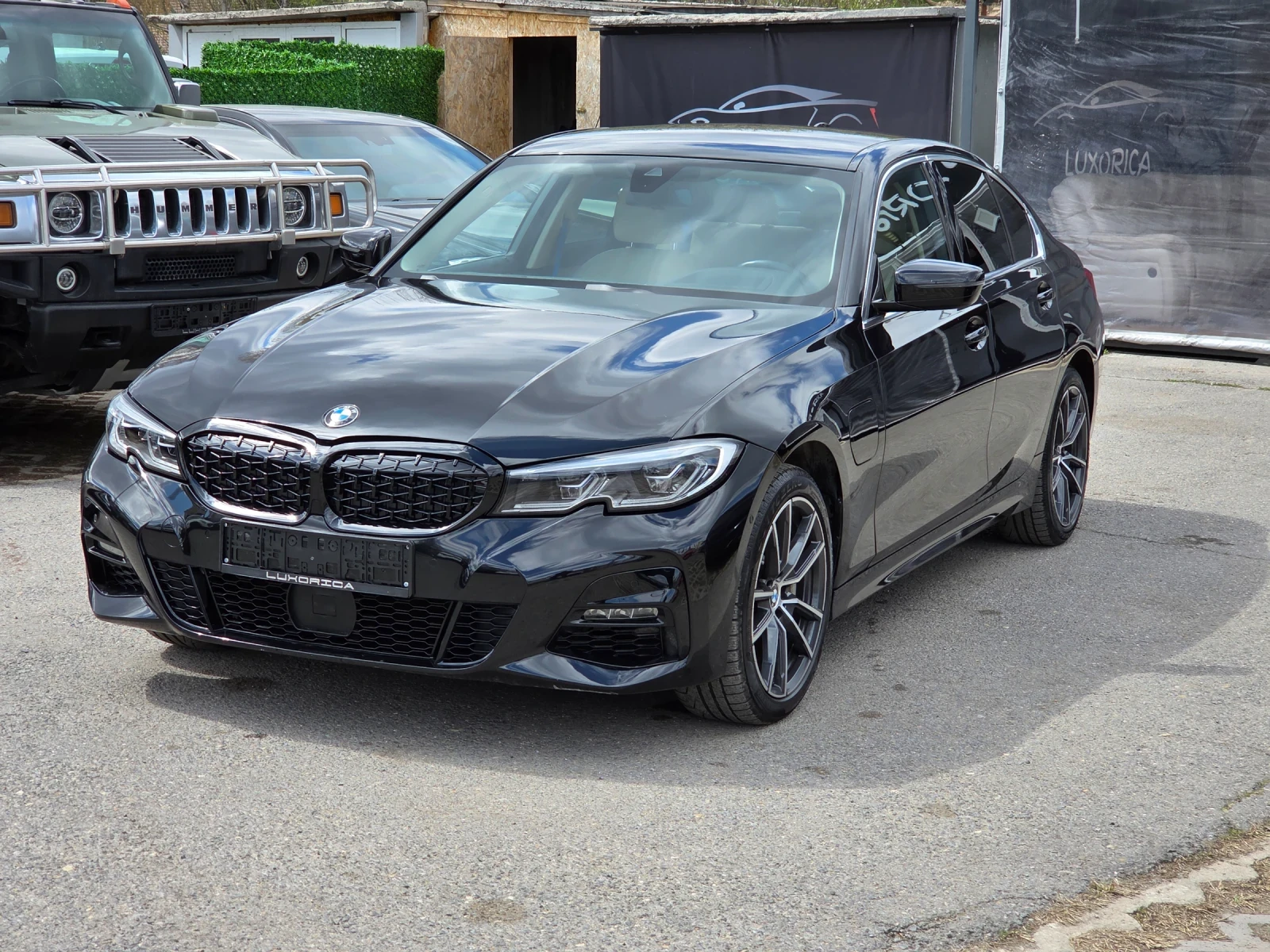 BMW 330 PLUG IN HYBRID /  M -Пакет / Xdrive / 29 000КМ, снимка 5 - Автомобили и джипове - 54159102