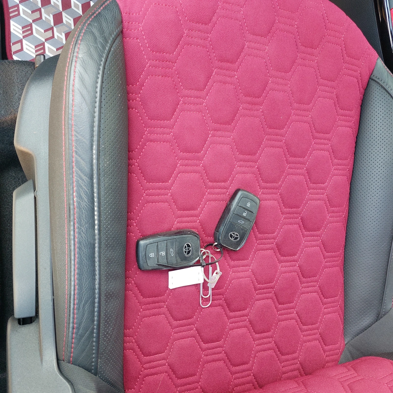 Toyota Aygo Jon Takhashi, снимка 15 - Автомобили и джипове - 54674894