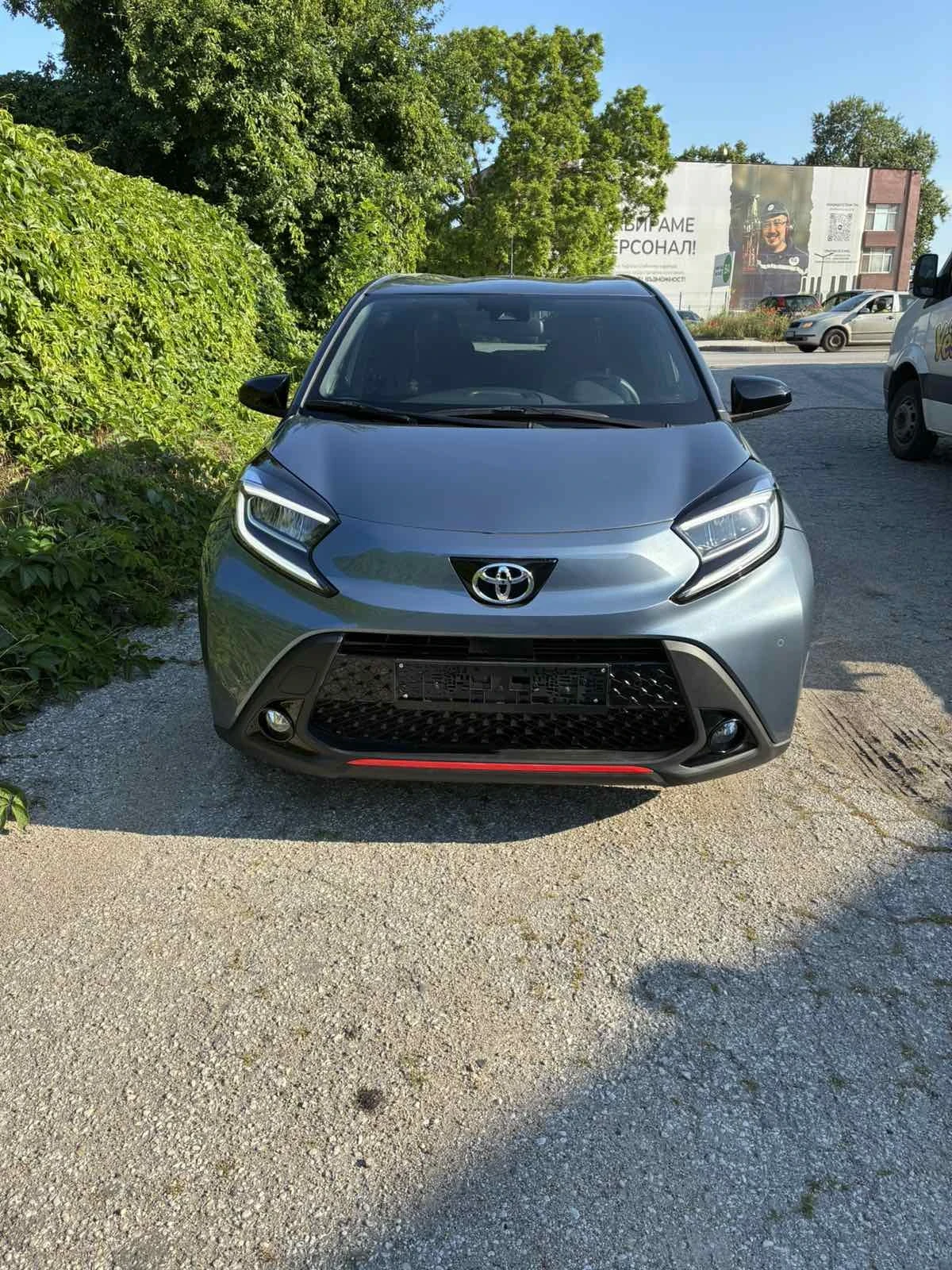 Toyota Aygo Jon Takhashi