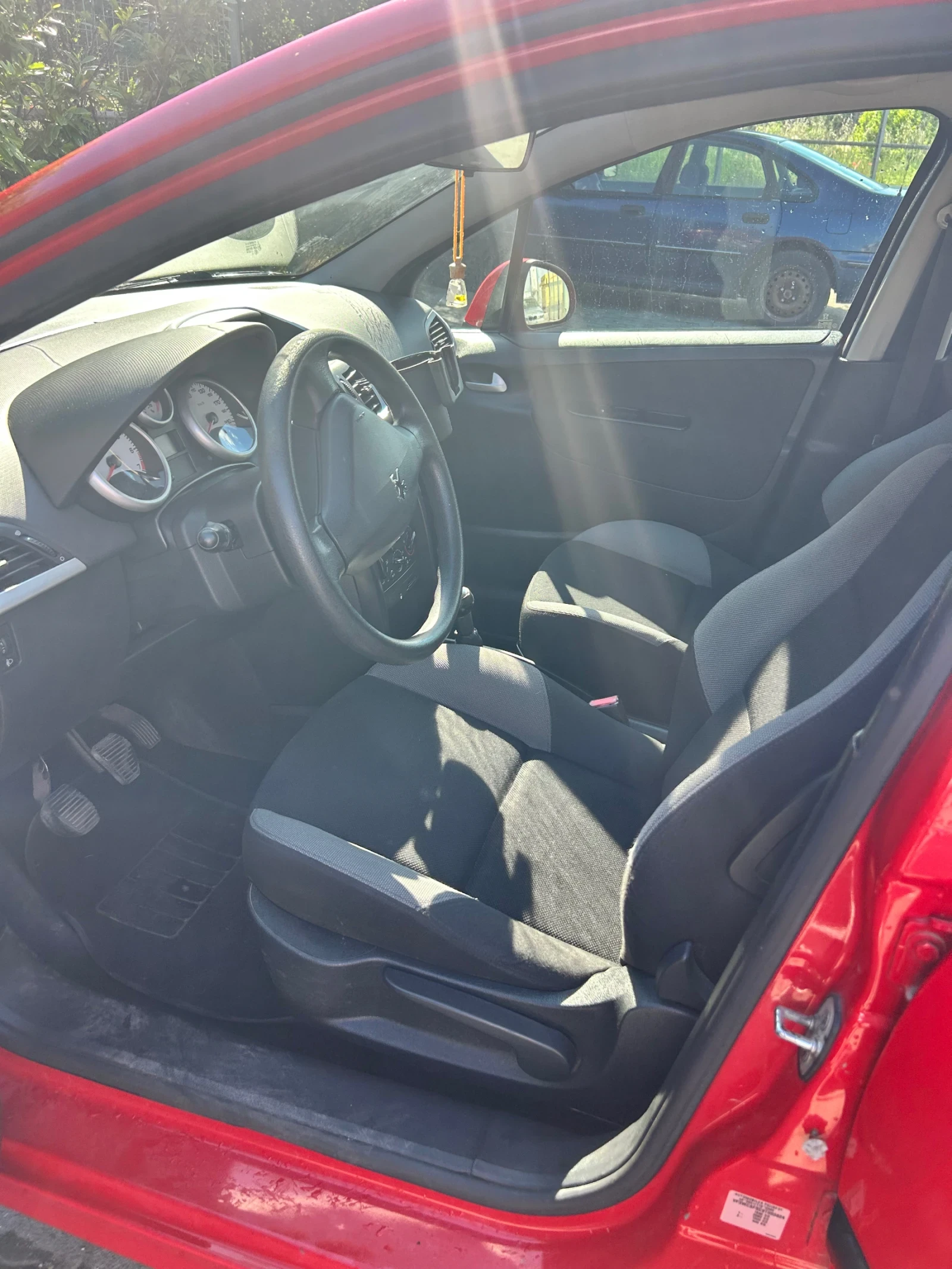 Peugeot 207, снимка 4 - Автомобили и джипове - 54720043