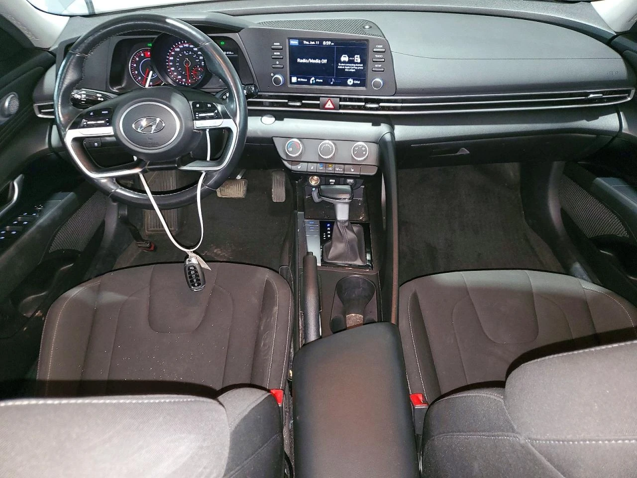 Hyundai Elantra 2.0l Sel, снимка 8 - Автомобили и джипове - 55095157