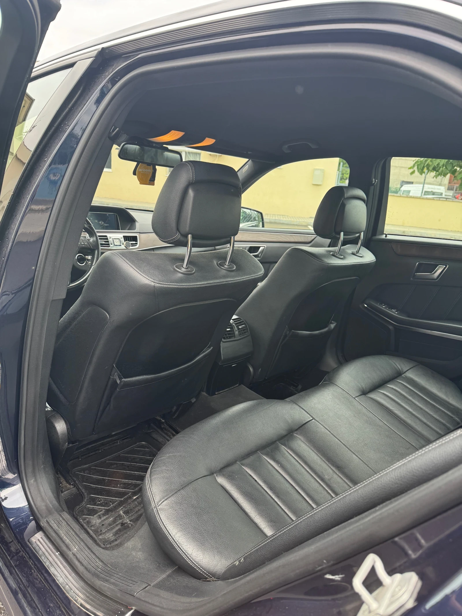 Mercedes-Benz E 350, снимка 11 - Автомобили и джипове - 55153713
