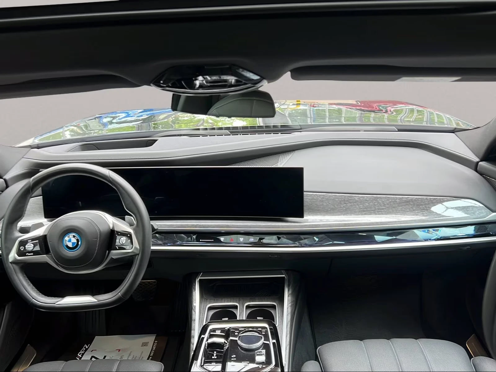 BMW 750 e/xDRIVE/313HP/360/PANO/ACC/HUD/590z, снимка 12 - Автомобили и джипове - 55259972
