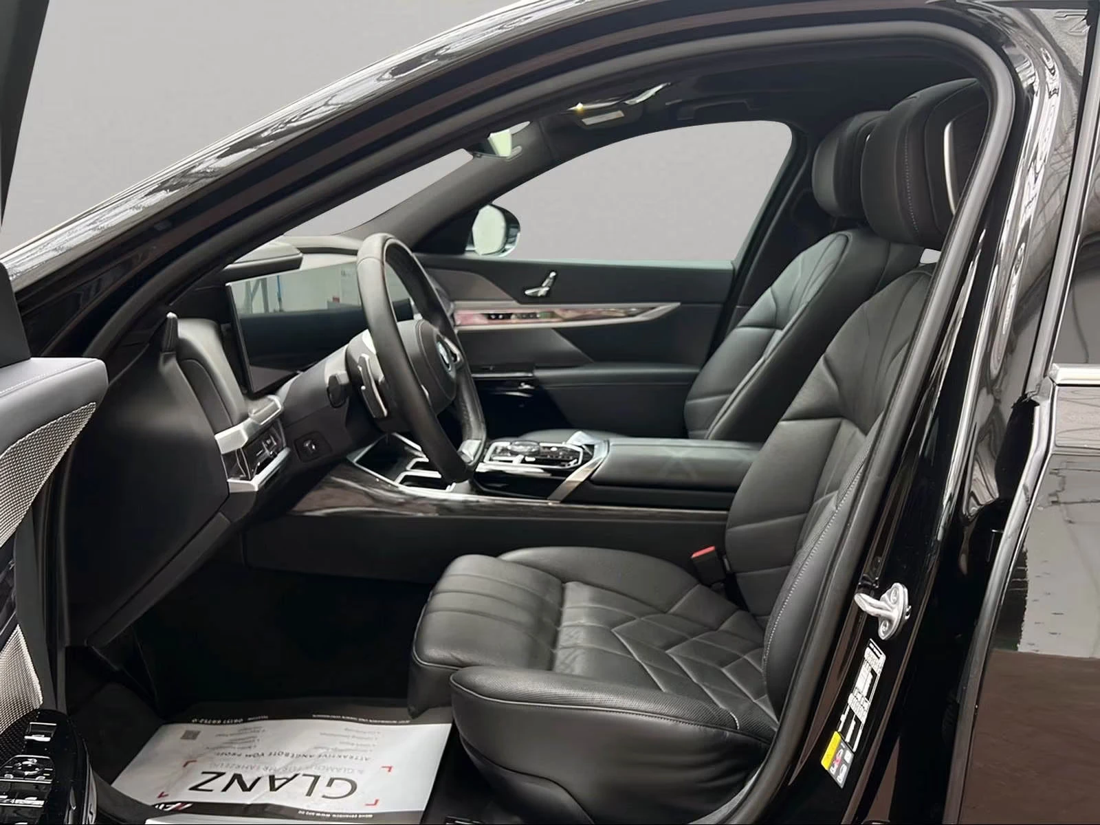 BMW 750 e/xDRIVE/313HP/360/PANO/ACC/HUD/590z, снимка 13 - Автомобили и джипове - 55259972