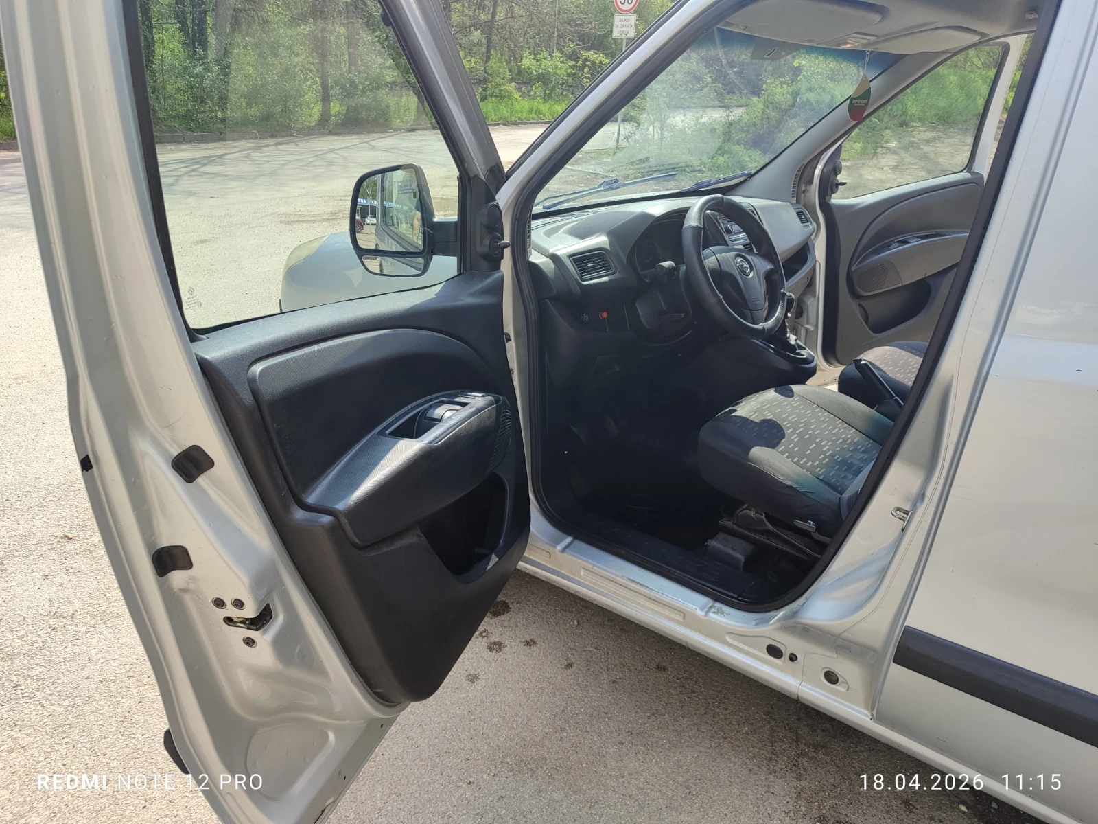 Opel Combo 1.4 CNG, снимка 8 - Автомобили и джипове - 55278543