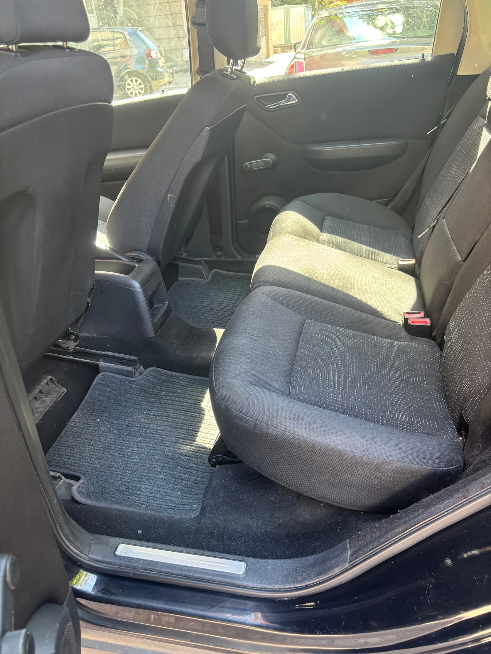Mercedes-Benz A 180, снимка 6 - Автомобили и джипове - 55889016