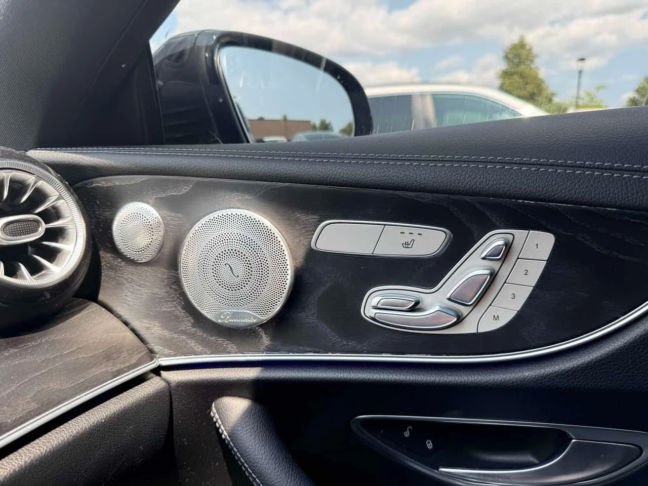 Mercedes-Benz E 400 * CARFAX * ЦЕНА ДО БГ, снимка 8 - Автомобили и джипове - 55646221