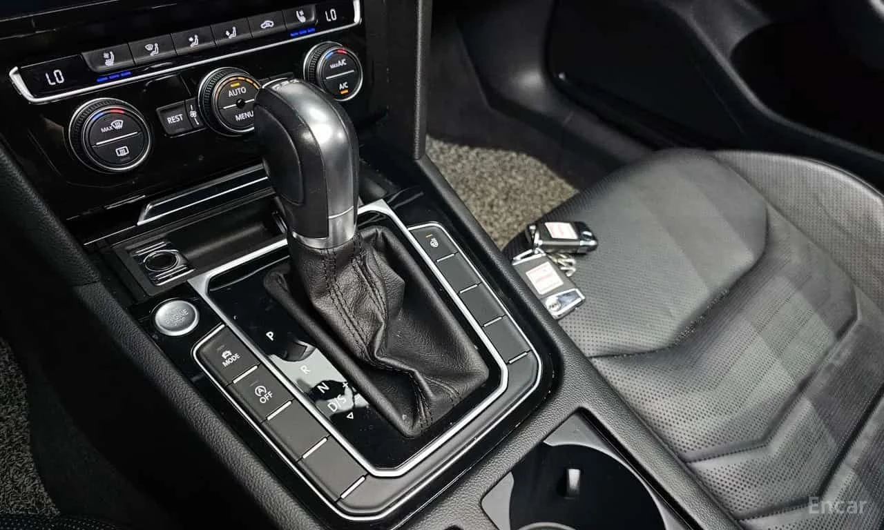 VW Arteon * 2.0 TDI Prestige * ЦЕНА ДО БГ, снимка 9 - Автомобили и джипове - 55694250