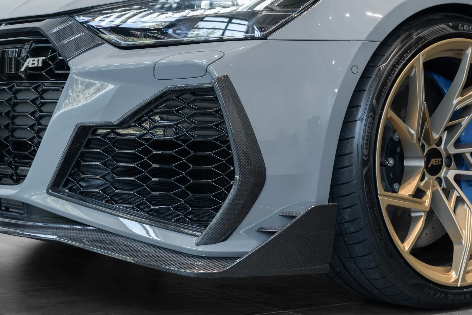 Audi Rs6 ABT* LEGACY-EDITION* 7/30* CARBON* DISTR* CERAMIC*, снимка 4 - Автомобили и джипове - 55749356
