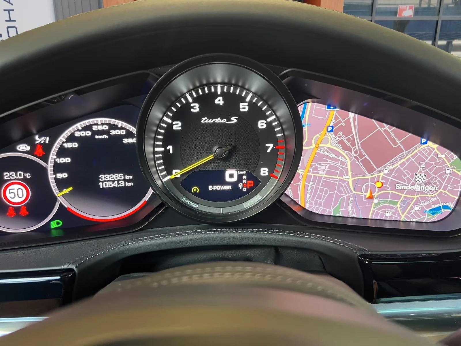 Porsche Panamera TURBO S/E-HYBRID/700HP/360/PANO/BURMASTER/851z, снимка 13 - Автомобили и джипове - 55833259