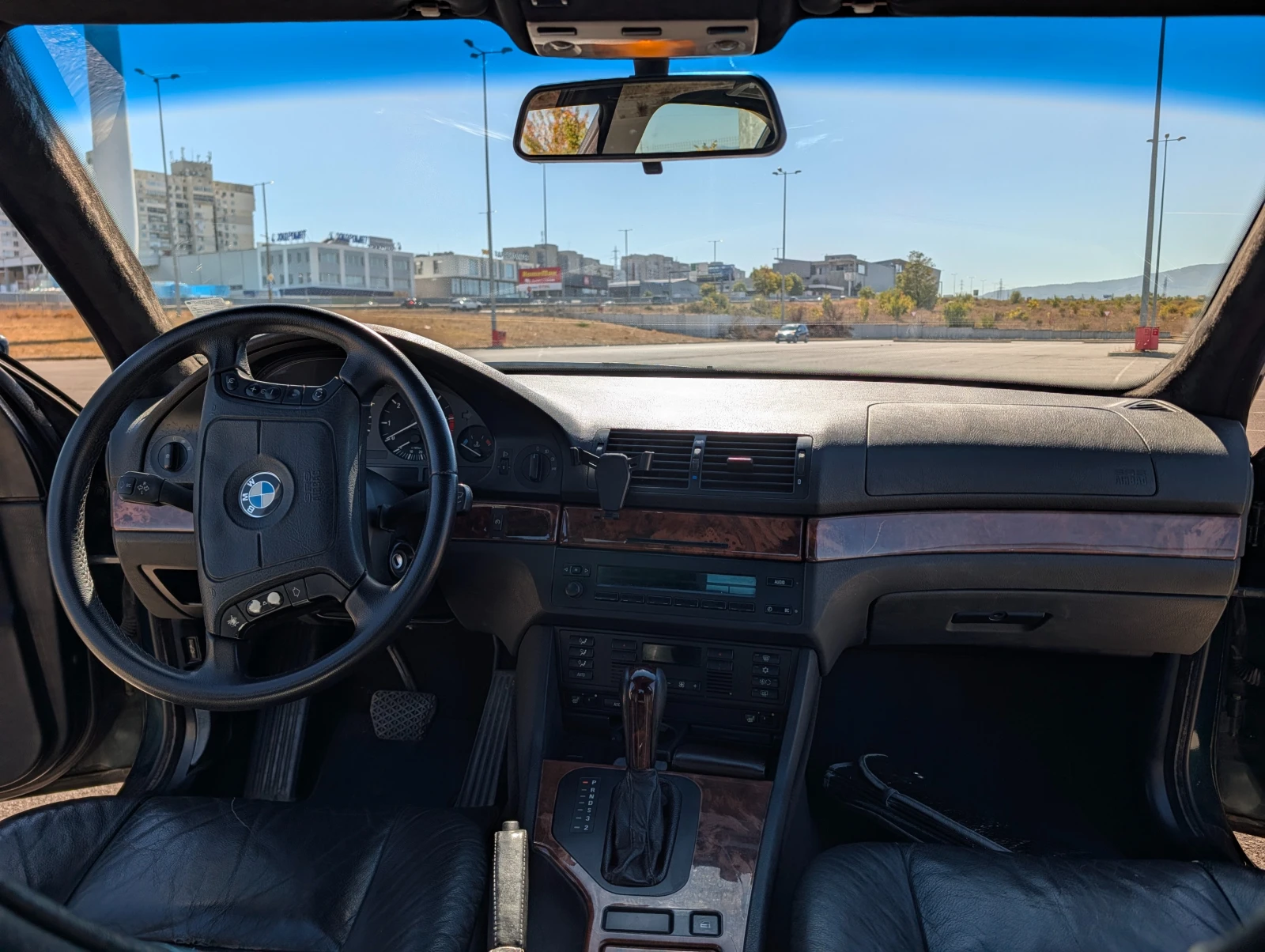 BMW 525, снимка 3 - Автомобили и джипове - 56449309