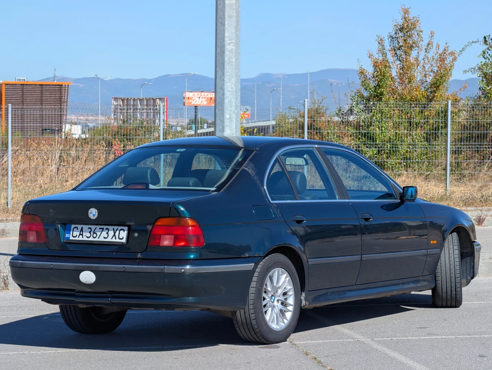 BMW 525, снимка 2 - Автомобили и джипове - 56449309