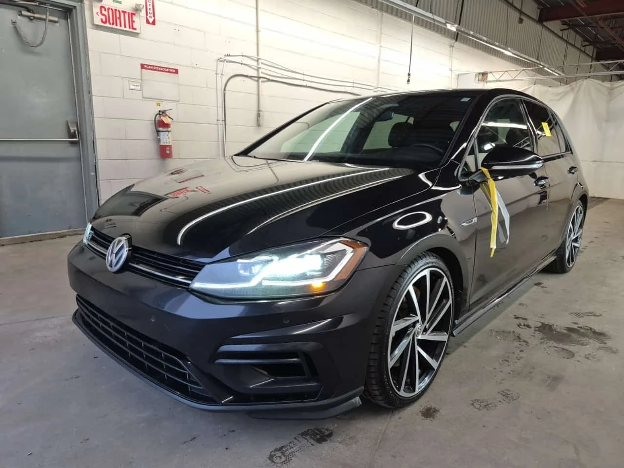VW Golf R/CARFAX/КОЖА/ПОДГРЕВ/ДИГ.КИЛОМЕТРАЖ
