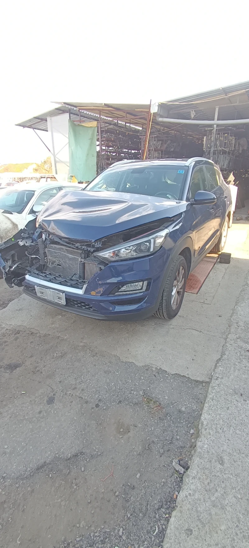 Hyundai Tucson 1.6crdi, снимка 1 - Автомобили и джипове - 47783763