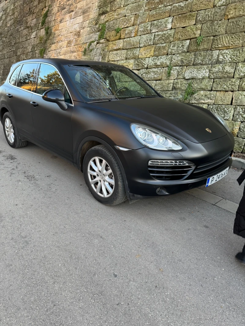 Porsche Cayenne 3.0 D, снимка 2 - Автомобили и джипове - 48558849