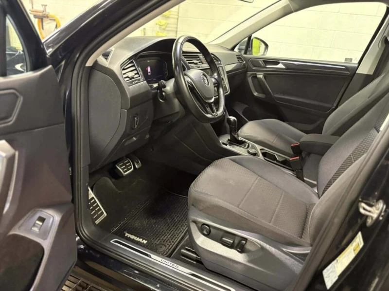 VW Tiguan COMFORTLINE / 4MOTION, снимка 7 - Автомобили и джипове - 53403873