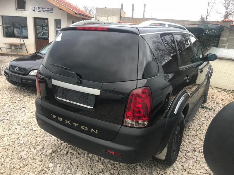 SsangYong Rexton 2.7D AVT KOJA , снимка 4 - Автомобили и джипове - 47419035