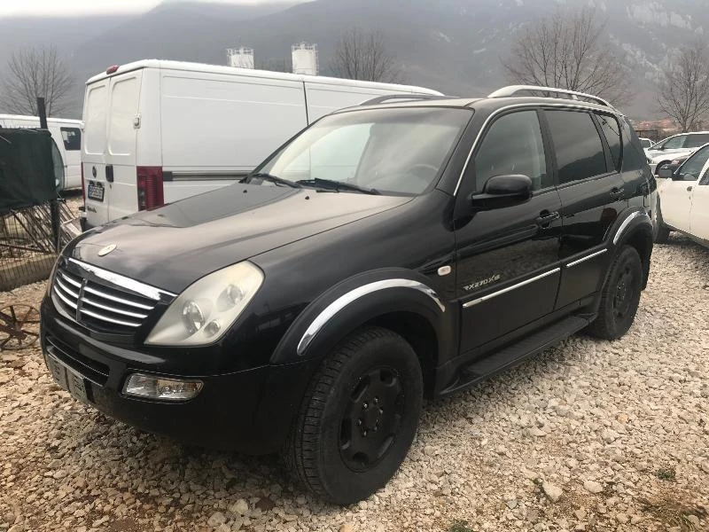 SsangYong Rexton 2.7D AVT KOJA , снимка 8 - Автомобили и джипове - 47419035